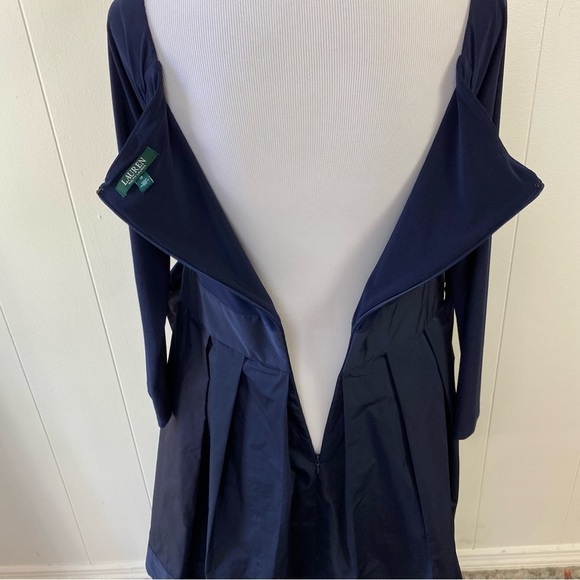 Lauren Ralph Lauren Dress Size 12 Women's Navy Evening Fit Flare Silhouette - Picture 13 of 16